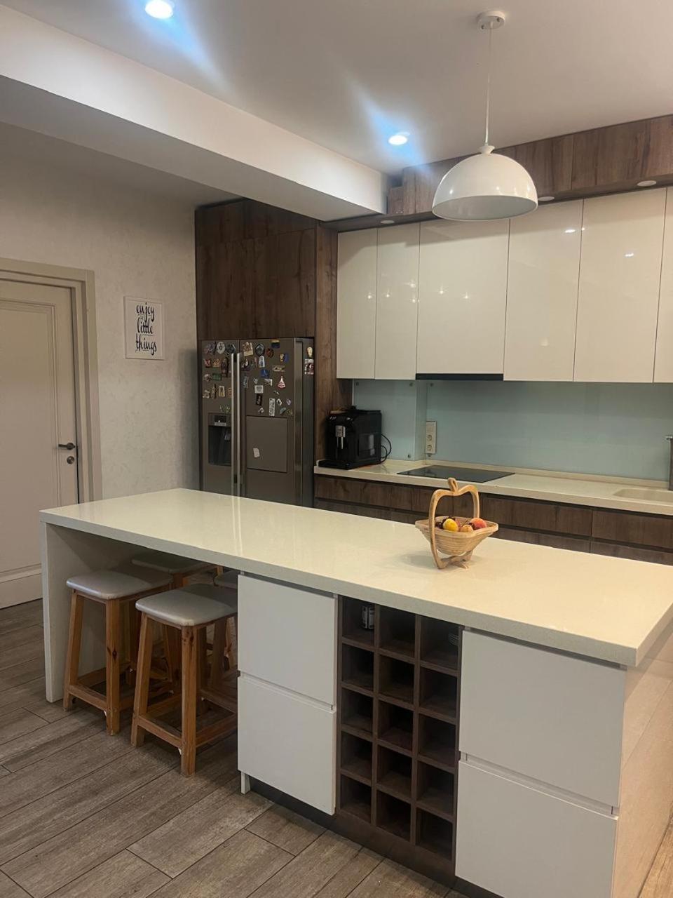 Panorama Khiliani Apartment Tbilisi ภายนอก รูปภาพ
